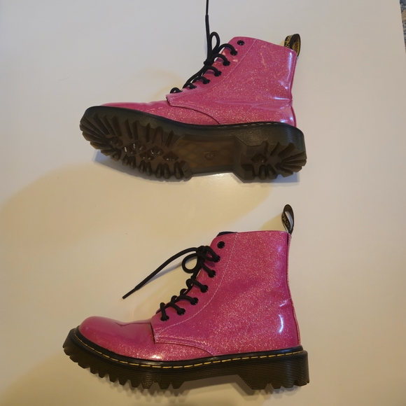 NWOT Dr. Martens Hot Pink Glitter Combat Boots - Picture 2 of 8